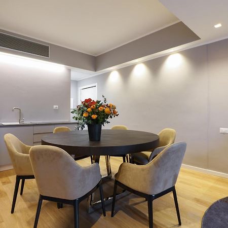Prestige Boutique Aparthotel -Piazza Duomo มิลาน ภายนอก รูปภาพ
