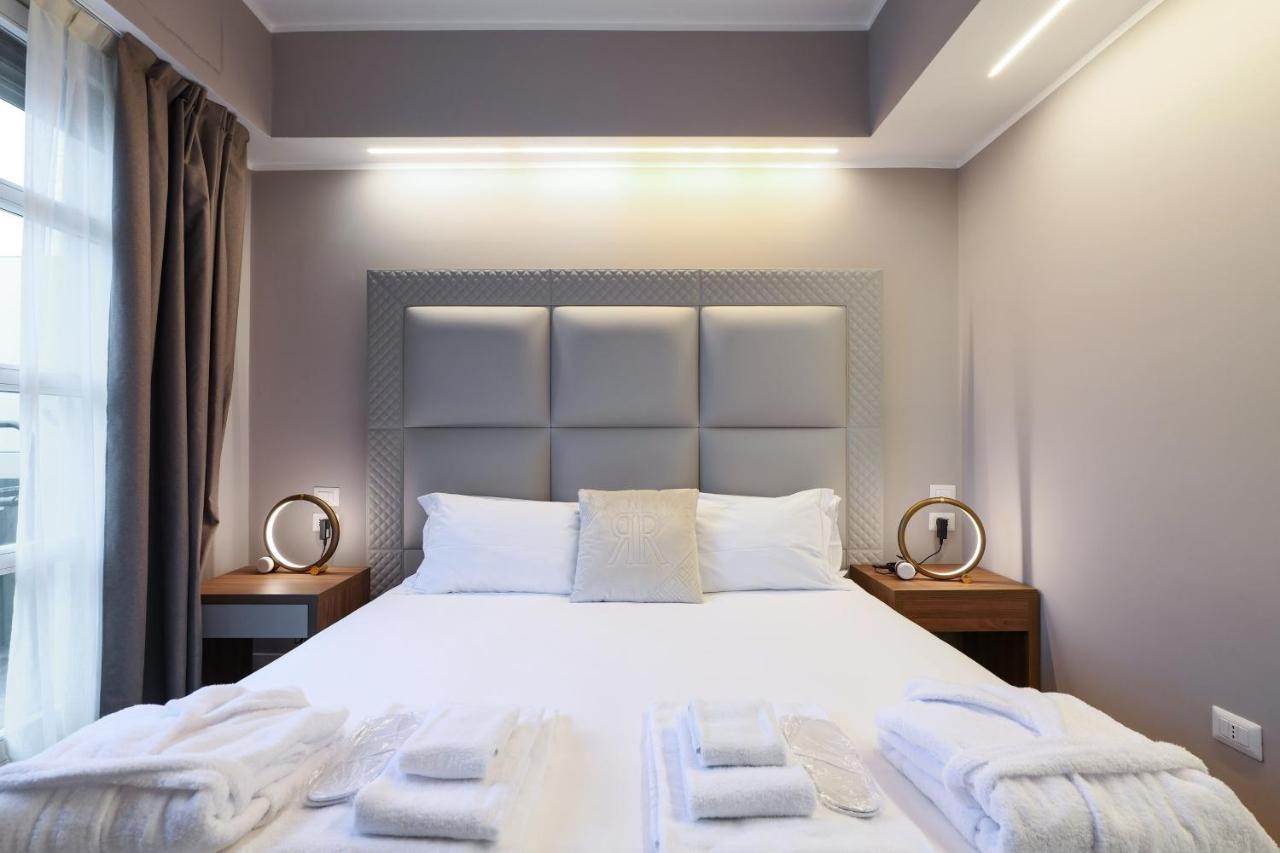 Prestige Boutique Aparthotel -Piazza Duomo มิลาน ภายนอก รูปภาพ